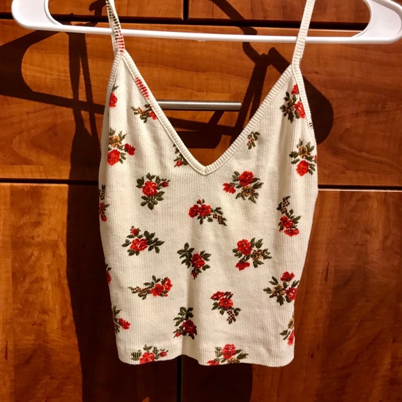 Brandy Melville Tops - Brandy Melville Floral Rose Cream croptop tank top